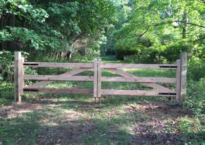 Custom Cedar | 55 Years of Experience - Walt Whitman Fence